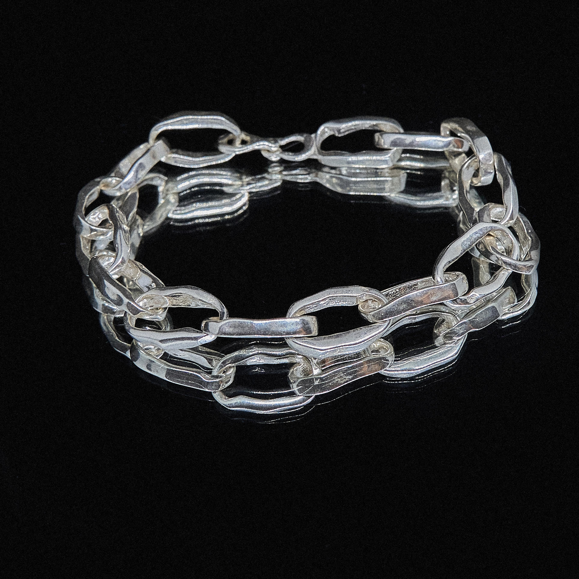 bransoletka-mystique-yumrey