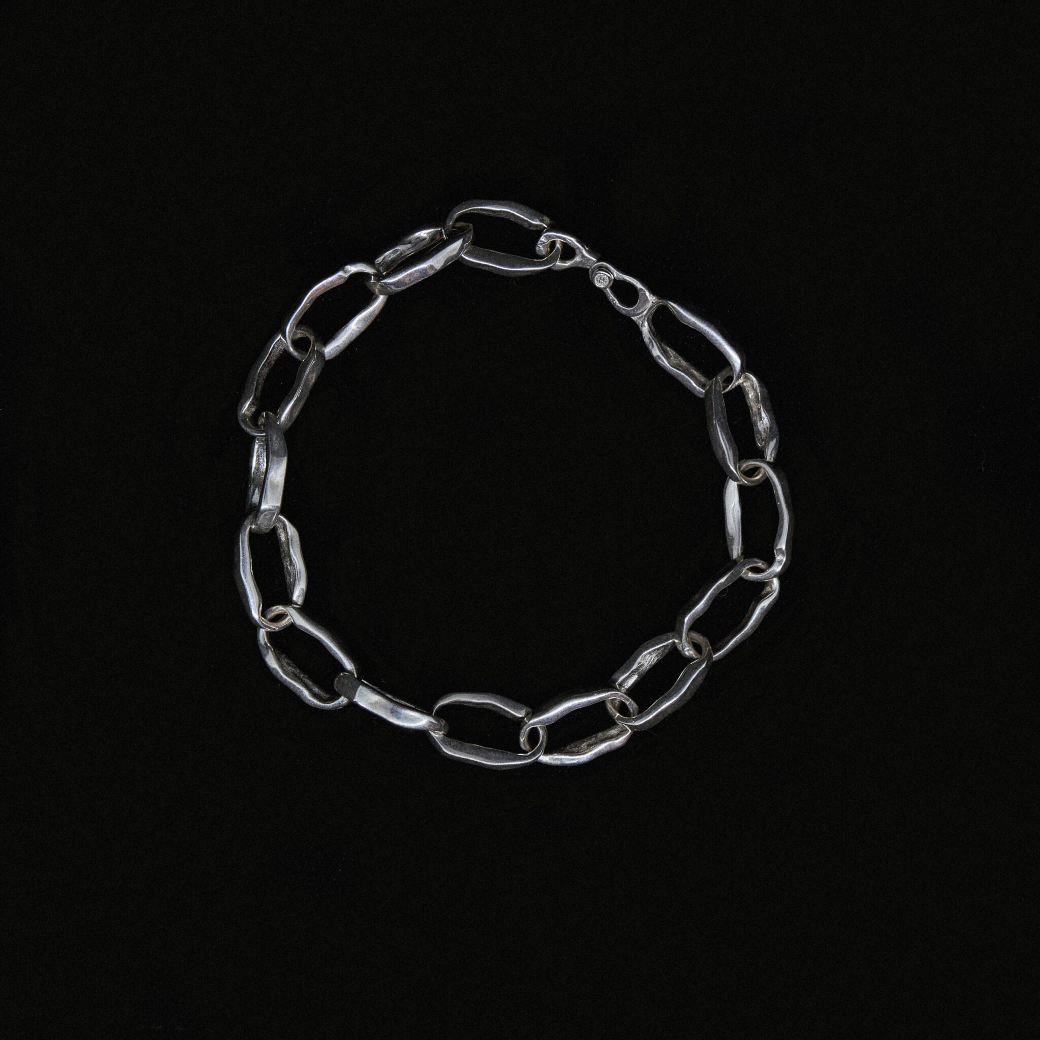 bransoletka-mystique-yumrey