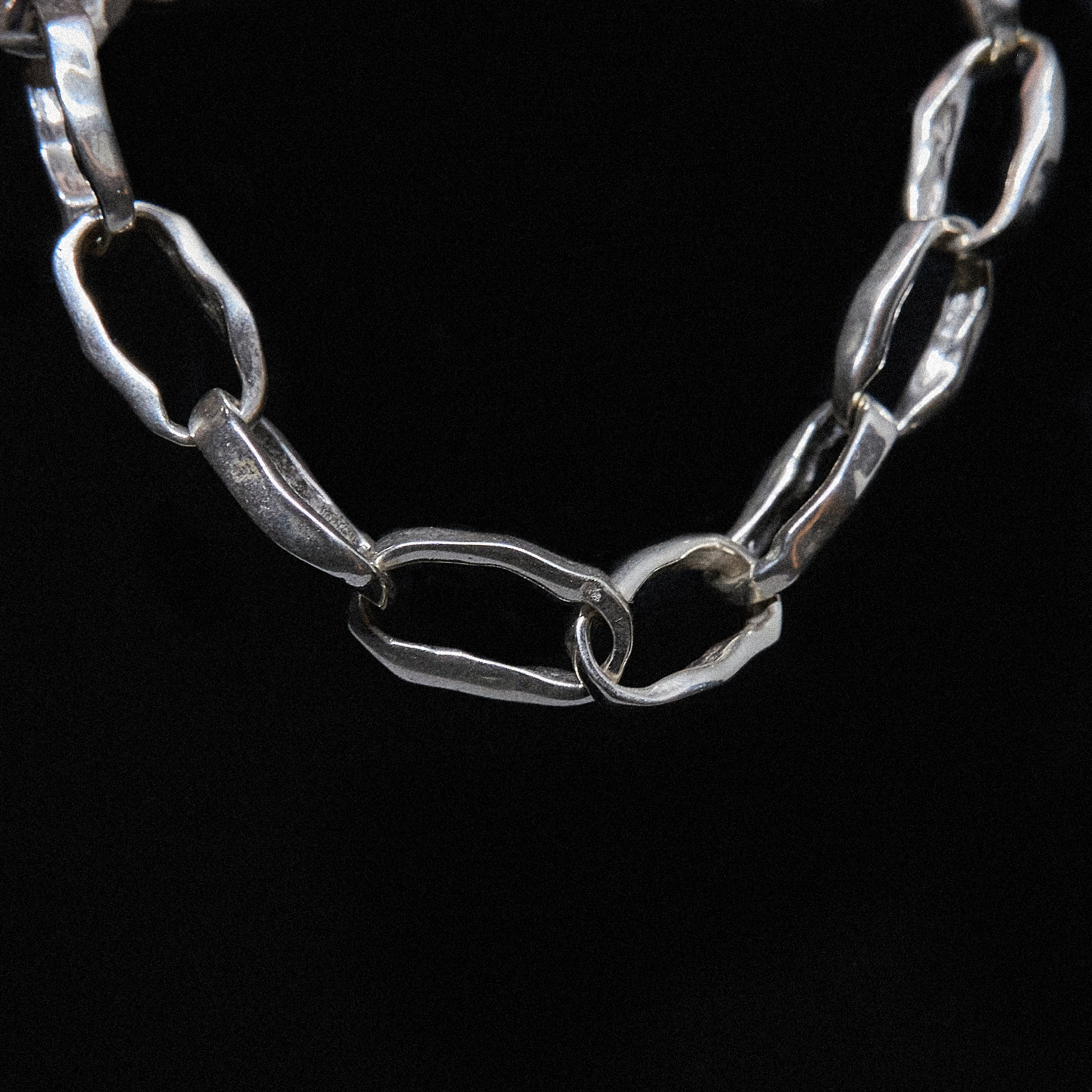 bransoletka-mystique-yumrey