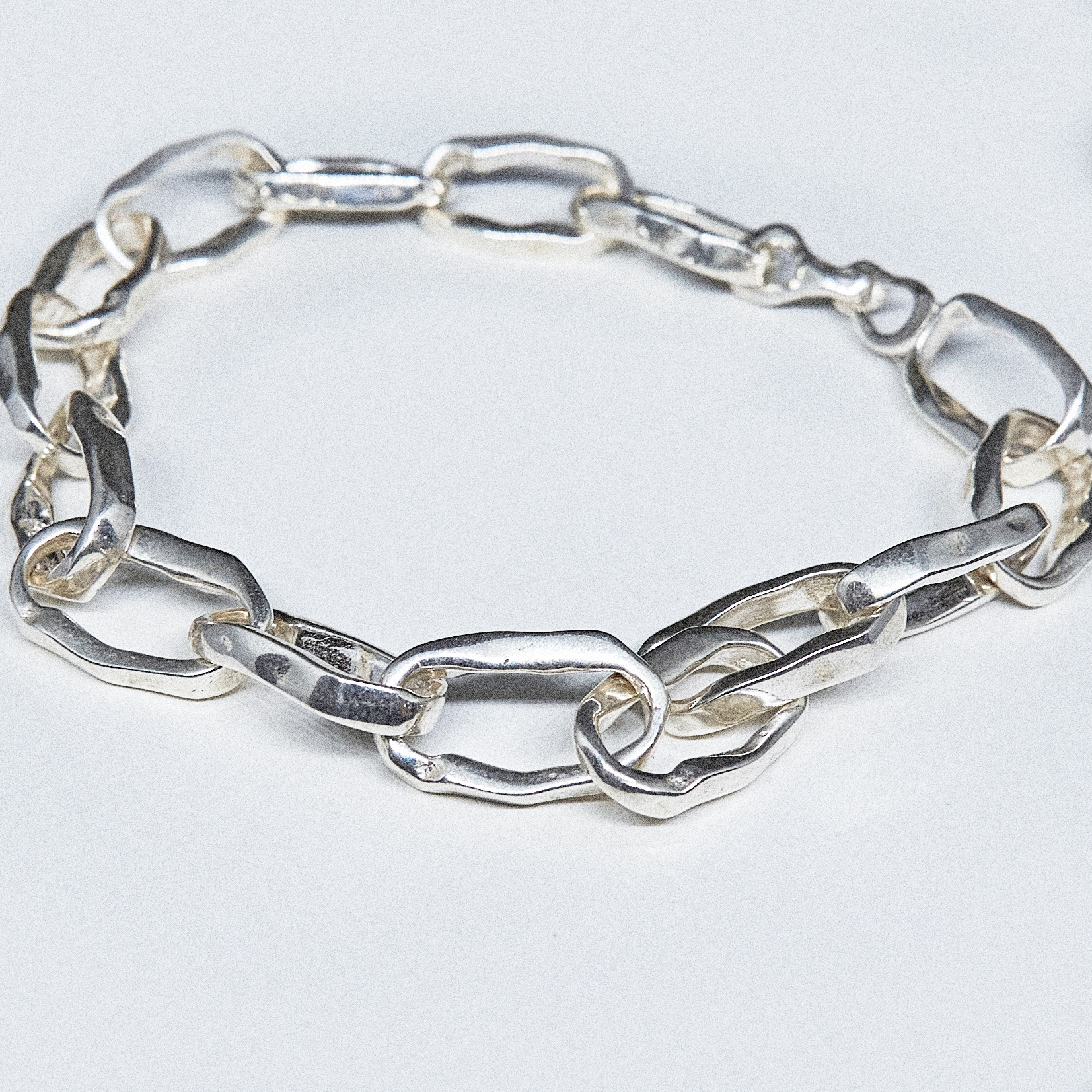 bransoletka-mystique-yumrey